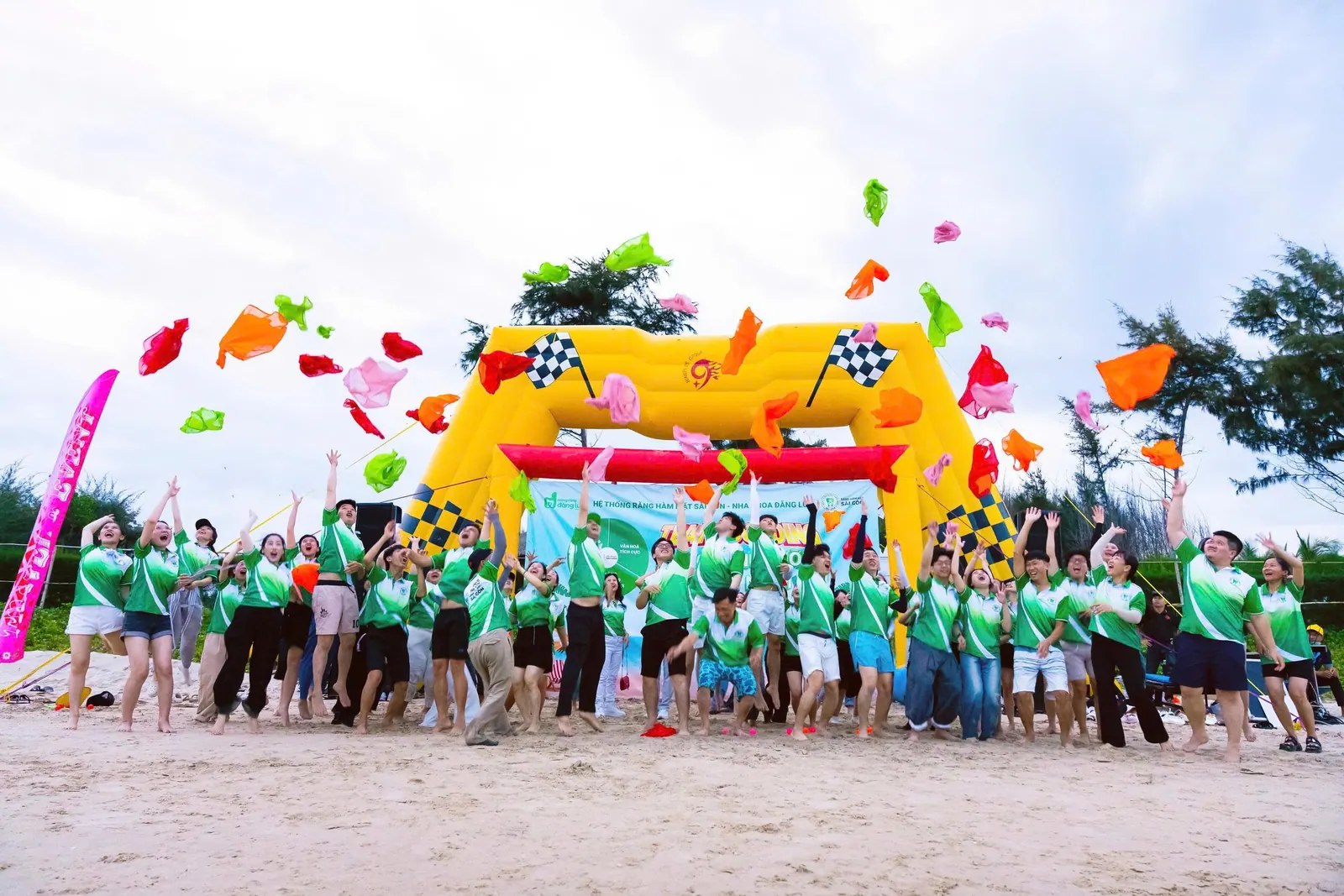 Company Trip Mũi Né Bay – Nha khoa Đăng Lưu